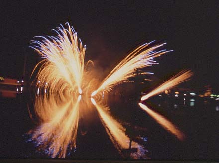 Abst13.jpg (26568 bytes)