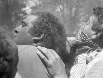 49 debajo de la virgen